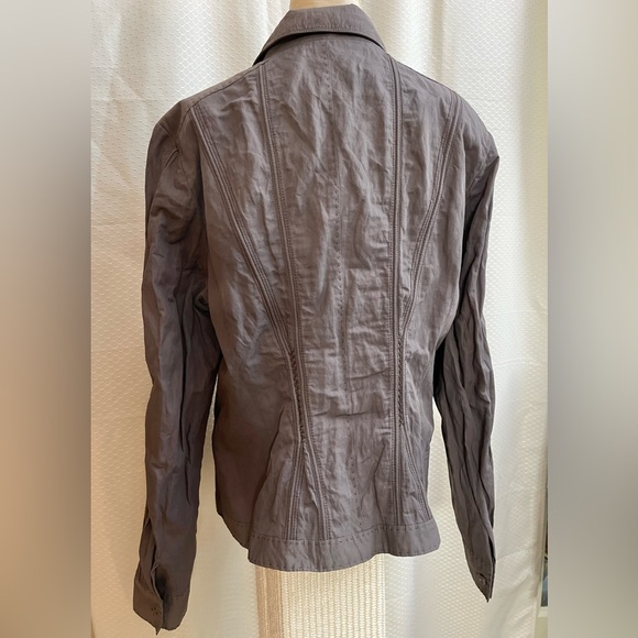 Elie Tahari jacket. Fabulous charcoal gray lined jacket. Bad picture - Picture 2 of 12